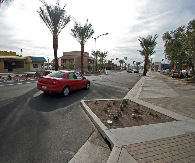 Palm Drive - First Triangle On Southbound Side (8201)