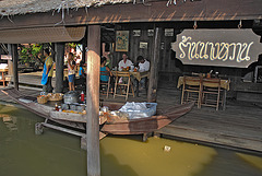 The restaurant at the Floating Market ตลาดน้ำ