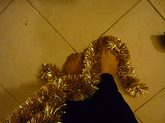 Christiane !!  Pieds nylonés Noëliens et guirlandes / Christmas nyloned feet and tinsels display