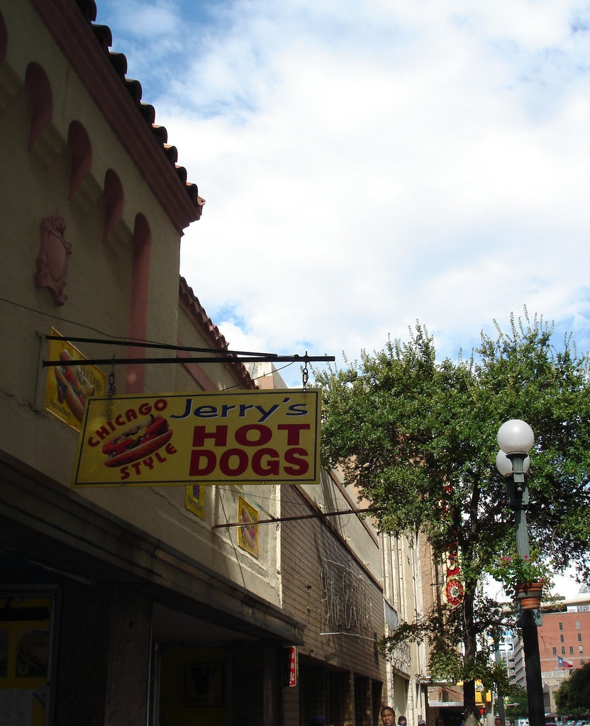 Jerry's hot-dogs / San Antonio, Texas. USA - 29 juin 2010