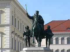 München - Reiterstandbild  König Ludwig I. von Bayern