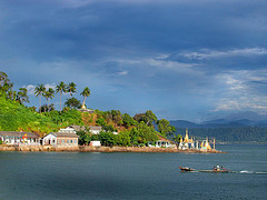 Kawthaung peninsula and the Thai mainland