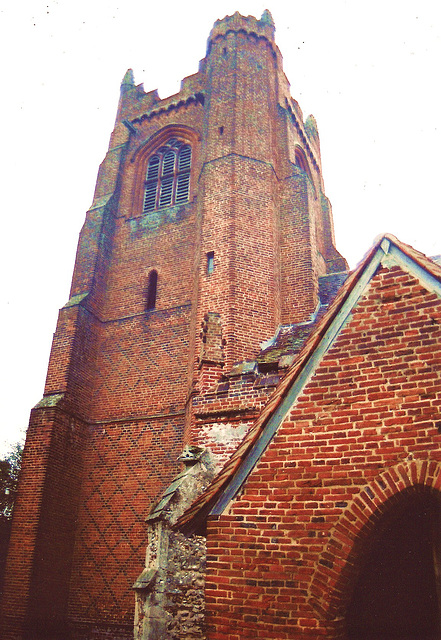 gestingthorpe tower 1498