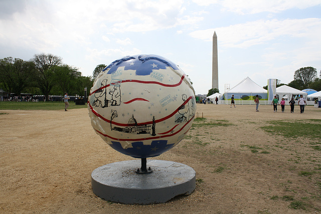 55.CoolGlobes.EarthDay.NationalMall.WDC.22April2010