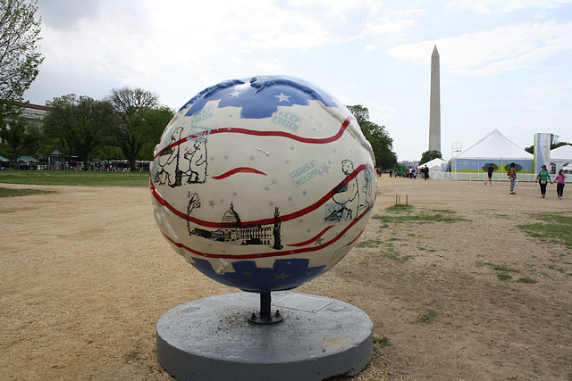 56.CoolGlobes.EarthDay.NationalMall.WDC.22April2010