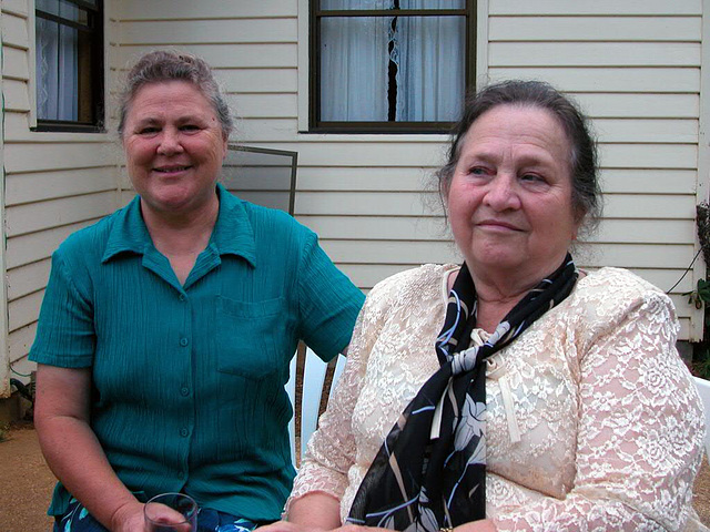 Sisters from Ukraine now living in Tasmania
