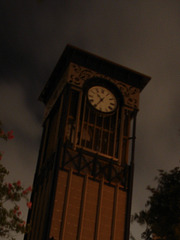 22h35 clock view by the night / San Antonio, Texas. USA - 3 juillet 2010 - Photo originale / Original picture.