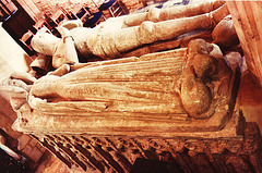 clifton reynes,bucks,  1380 tomb
