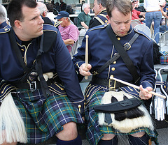107a.Assemblance.EmeraldSocietyPipebandMarch.WDC.14May2010