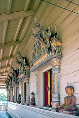 Galerie at the Wat Chonglom main temple