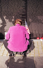 05.07.VeteransDay.VietnamVeteransMemorial.WDC.9November2002