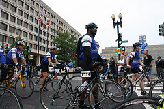 117.BicyclistsArrival.PUT.NLEOM.WDC.12May2010