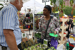 Exhibitors4.Flowermart.Baltimore.MD.7May2010