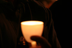08.CandleVigil.Light.NLEOM.EStreet.WDC.13May2009
