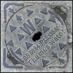 Thames Water round cover