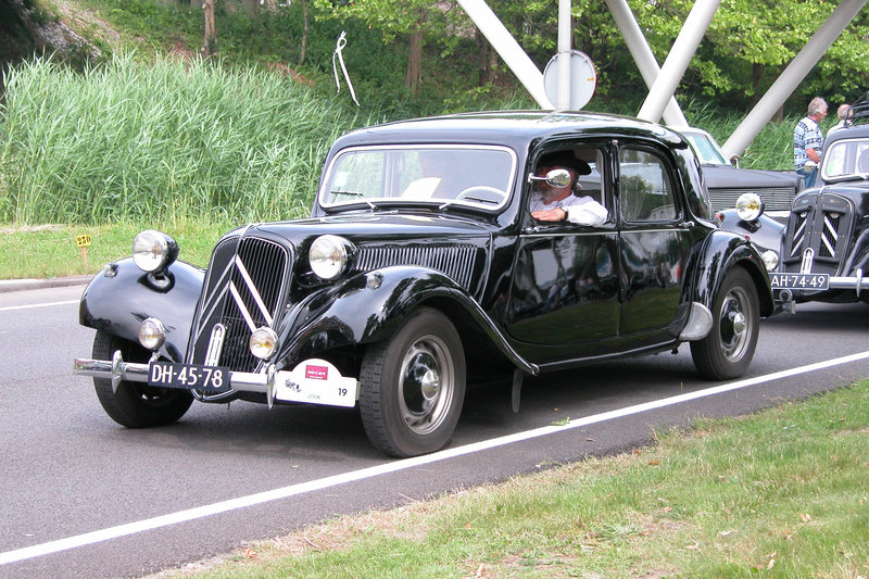 National Oldtimer Day in Holland: 1955 Citroën Traction Avant 11 BN