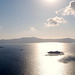 Desde Santorini. Sombra de nube sobre barco.