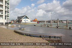 Newhaven high tide - West Quay south of RNLI station  - 9.10.2014