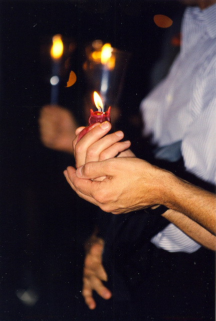 03.05.CandlelightVigil.USC.Reflecting.WDC.12September2001