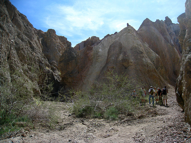 Great Outdoors Hike To The Grottos In Mecca Hills (6353)
