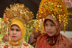 Bride attendants