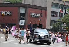 203a.40thPride.Parade.NYC.27June2010