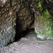 Höhlen und Felsen
