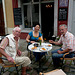 Antaŭ la plej malgranda kafejeto - vor dem kleinste Cafe in Pirna