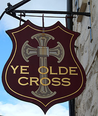 'Ye Olde Cross'