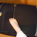 Combat Pied vs valise / Suitcase & foot fight  - Christiane avec / with permission