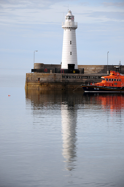 Lighthouse & Lifeboat