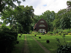 Holzhaus mit Zollingerdach