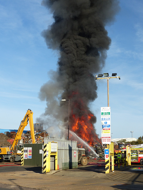 Fire at EMR Portsmouth (2) - 5 October 2014