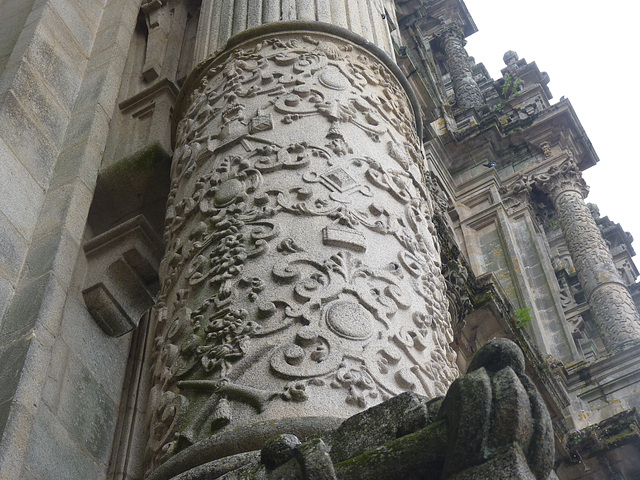 Detalle de la colunna de la Catedral de Santiago de Compostela
