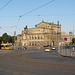 Dresden Semperoper mit Theaterplatz