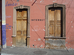 Internet interné / Interned internet - 25 mars 2011