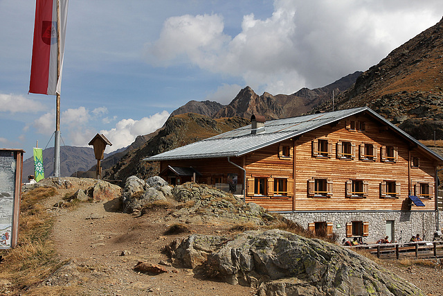 Martellhütte - 2610 m