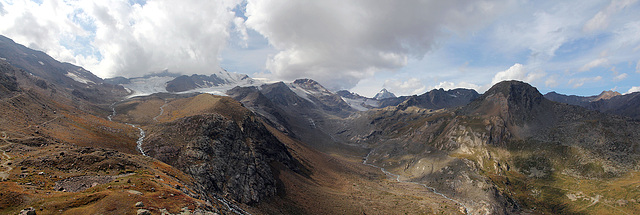 Panoramablick von der Martellhütte