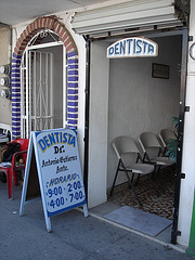 Dr. Antonio Gutierrez / Dentista