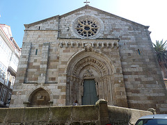 Coruña, iglesia estilo románica siglo XII