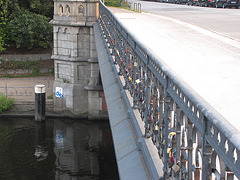 Schwanenwikbrücke