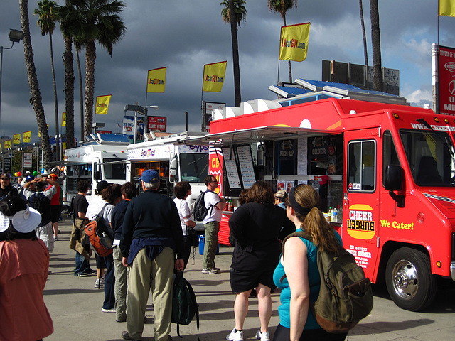 Great L.A. Walk (1219) Food Trucks