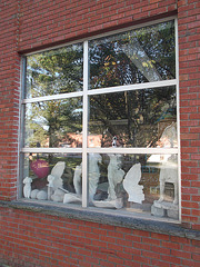 Fenêtre à reflexion sur l'art  /  Window reflection on art - 8 octobre 2011