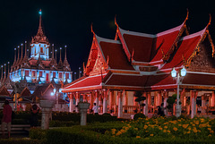 Wat Ratchanadda at night