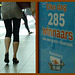 Winnaars Lady in high heels / Jeune Dame Winnaars en talons hauts - Schiphol / 9 juillet 2011  - Recadrage
