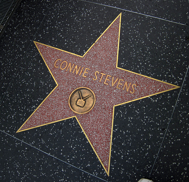 Great L.A. Walk (1269) Connie Stevens