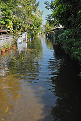 The flood comes in our Soi