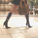 Asian Booty shopping in high-heeled boots / Jeune Dame Asiatique en bottes à talons aiguilles au centre commercial  - 14 octobre 2007