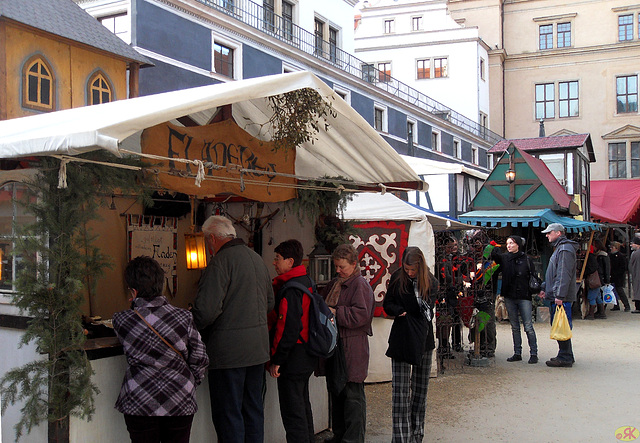 2011-12-15 11 Stallhof-Weihnachtsmarkt