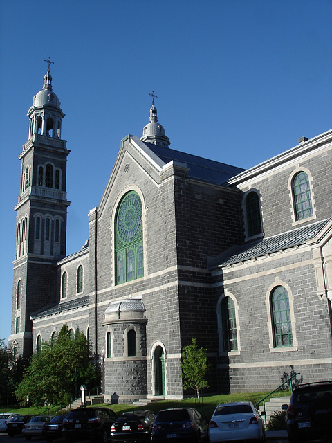 Église Saguenéenne / Saguenay church - 29 mai 2010.
